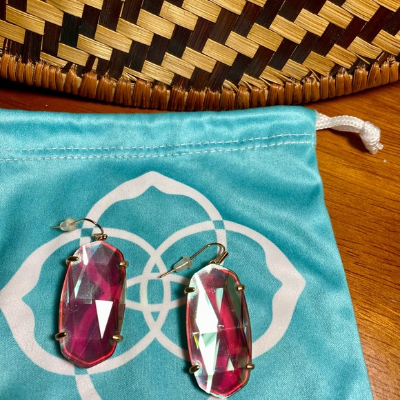 Kendra Scott Esme Earrings - Picture 2 of 8